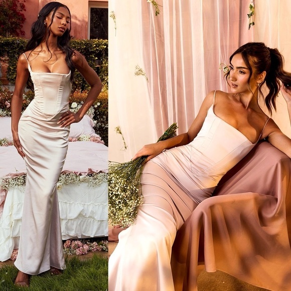 House of CB Dresses & Skirts - NEW! House of CB- Baby Pink Olivette Crystal Satin Corset Maxi Dress Size Small